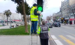 Trafik ışıklarında Yeşilay farkındalığı