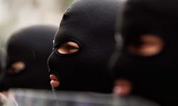 Maskeli saldırı yürekleri ağza getirdi!