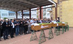 Kazada ölen 2 kadın toprağa verildi