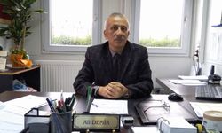 Sevilen eğitimci kalbine yenildi!