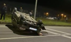 Karasu sapağında otomobil kontrolden çıkarak takla attı!