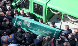 52 yaşındaki kadın kansere yenik düştü