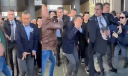 Özgür Özel'e saldırı: Saldırgan ambulans ile kaçırıldı!