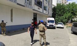 Psikolojik sorunları olan şahıs ailesini rehin aldı!