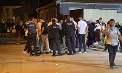 Sokak düğününde göğsüne yorgun mermi saplandı