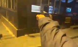 Gece yarısı kafeye kurşun yağdırdı!
