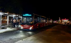 Başkan Alemdar'dan metrobüs hattında gece denetimi