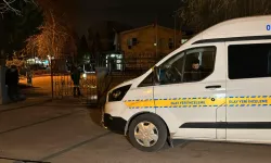 Okul bahçesinde bıçaklı kavga!