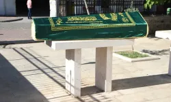 3 çocuk annesi kansere yenildi