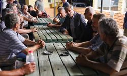 Başkan Alemdar yangından zarar gören mahalleleri ziyaret etti