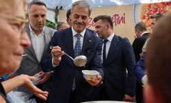 Büyükşehir'den binlerce kişiye aşure ikramı