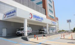 Kar maskeli şahıs çocuğu başından bıçakladı!