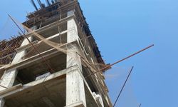 Çalıştığı inşaatın 8'inci katından düşen işçi yaşamını yitirdi