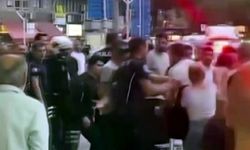 Adapazarı’nın göbeğinde yumruklar havada uçuştu!