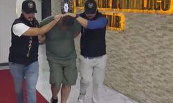 Yaşlı çift evlerinde ölü bulundu: Öldüren kişi oğlu çıktı!