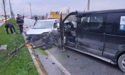 Zincirleme kaza: 5 araç karıştı!