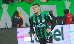 Umut Uzun Sakaryaspor'a veda etti!