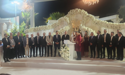 Ekşi ailesinin mutlu günü