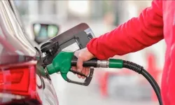 Otomobil sahiplerine kötü haber: Benzine zam geldi!