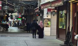 Sakarya'da Atatürk için saygı duruşu