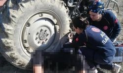 Eski muhtar traktörün altında kaldı