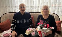 Büyükşehirden Meşeli çiftine kutlama ziyareti