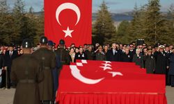 Şehit olan 20 asker için tören düzenlendi