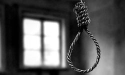 Kızını aradıktan sonra canına kıydı