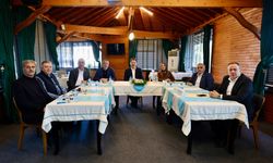 Başkan Alemdar 19 aylık çalışmalarla ilgili sunum yaptı