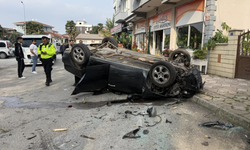 Takla atan araç hurdaya döndü