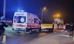 Ambulans kuryeye çarptı