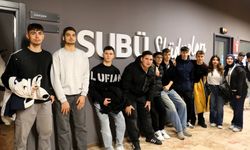 YKS'ye hazırlanan öğrencilerden SUBÜ'ye ziyaret
