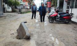 Çöken yola kanepe kollu önlem alındı