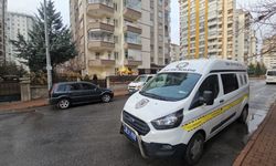 Kendi eşini öldürmeye geldi, görevlinin eşini öldürdü