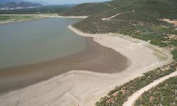 Bir göl daha yok oluyor!