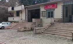 4 çocuğunun annesini katletti