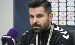 ''Sakaryaspor altındır, çamura düşse de değerini kaybetmez"