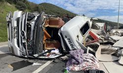 TEM'de iki tır feci şekilde kaza yaptı!