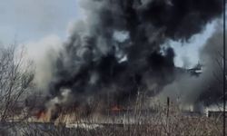 Bisküvi fabrikasında korkutan yangın!