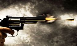 Beylik tabancasını temizlerken kendini vurdu