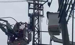 Çıktığı elektrik direği sonu oldu