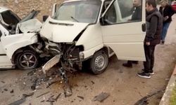 Bayram arifesinde feci kaza kamerada: 7 yaralı