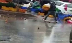 Sinir krizi geçiren manav dehşet saçtı