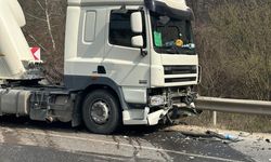 Soda tankeri ile otomobil çarpıştı!