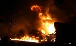 Bungalovda gece çıkan yangın paniğe sebep oldu!