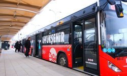 Metrobüs hattında ücretli dönem başladı