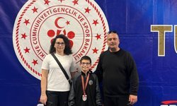 Sakaryalı halterci Türkiye ikincisi oldu!