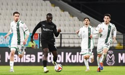 Sakaryaspor 1. Lig’e hezimetiyle veda etti