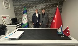 Ömer Barik ve yönetimi Rizeliler Derneği’nde