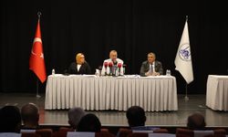 Adapazarı Belediyesi meclisinde tartışma